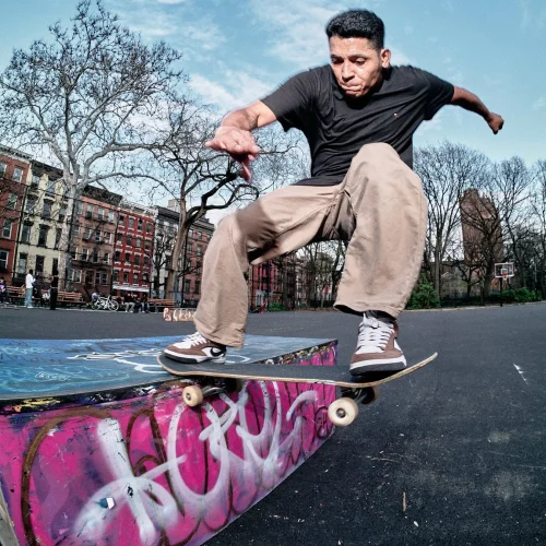 2024-04-10-Tompkins-Square-Park-062740